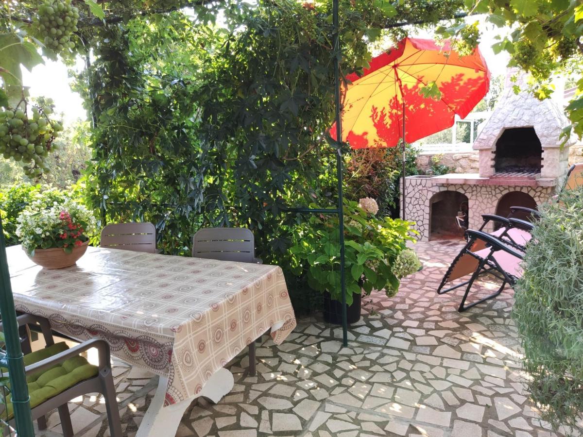 Apartments With A Parking Space Smrika, Kraljevica - 15709 Ngoại thất bức ảnh